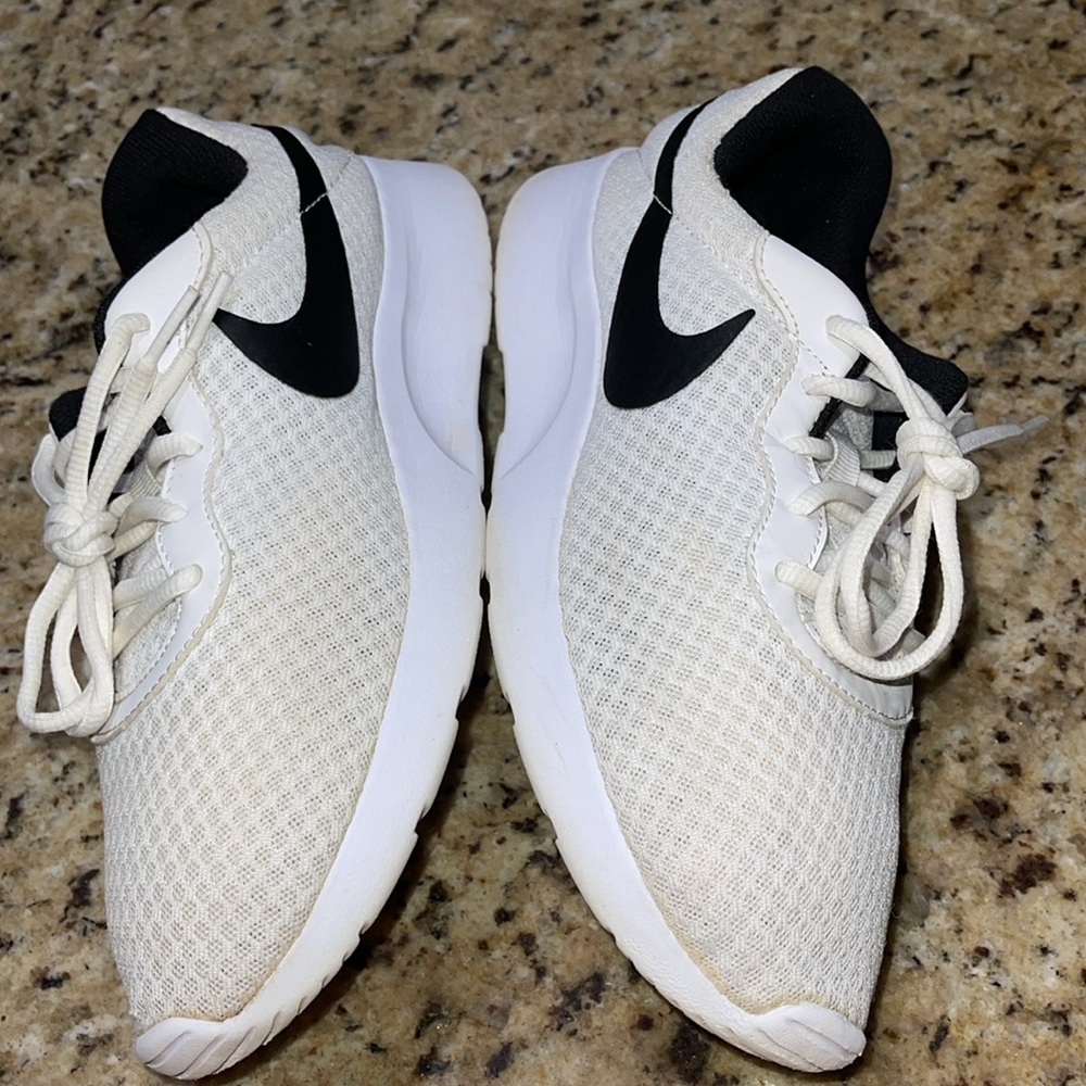 Nike Tanjun - Picture 4 of 10